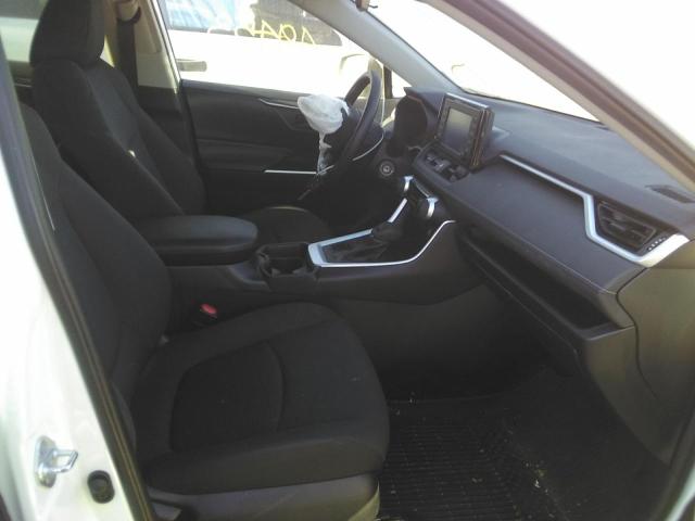 Photo 5 from auction – 2019 TOYOTA RAV4 LE with VIN 2T3G1RFV7KC050753