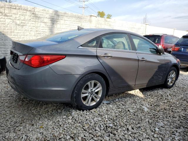 Photo 4 from auction – 2012 HYUNDAI SONATA GLS with VIN 5NPEB4AC3CH334935
