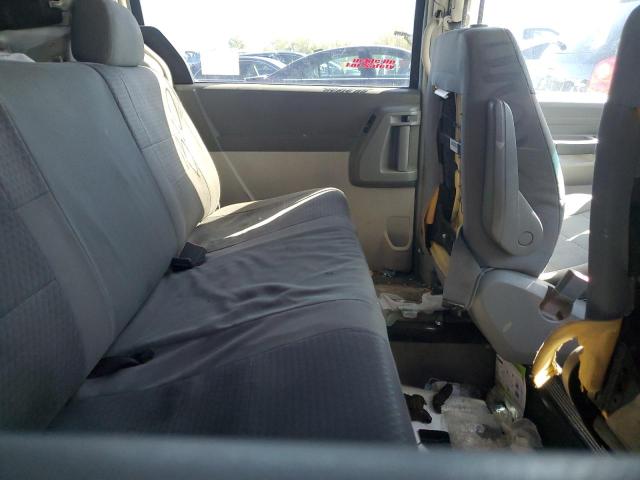 Photo 6 from auction – 2009 CHRYSLER TOWN & COU with VIN 2A8HR44E99R526709