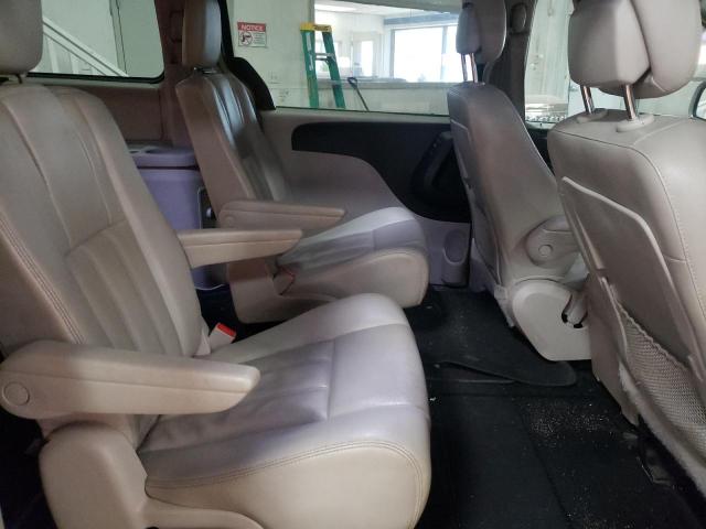 Photo 6 from auction – 2013 CHRYSLER TOWN & COU with VIN 2C4RC1BG6DR584320