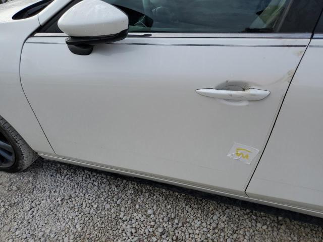 Photo 9 from auction – 2019 MAZDA 3 with VIN JM1BPAJM7K1138370