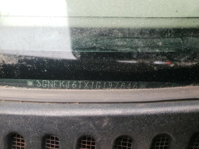 Photo 10 from auction – 2001 CHEVROLET SUBURBAN with VIN 3GNFK16TX1G197646