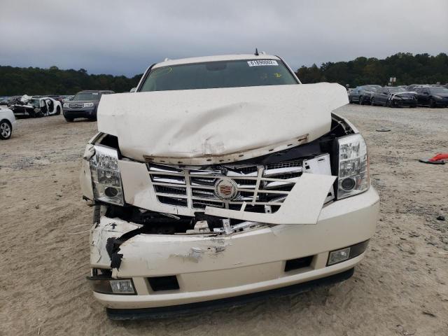 Photo 9 from auction – 2013 CADILLAC ESCALADE E with VIN 1GYS3HEF3DR326480