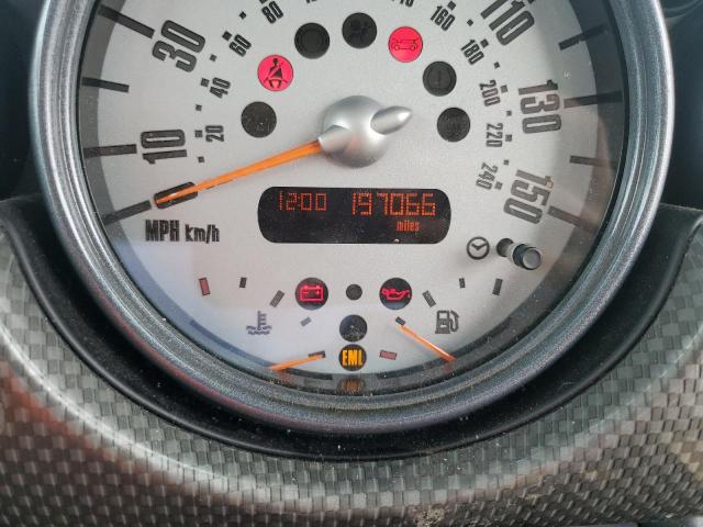 Photo 8 from auction – 2006 MINI COOPER with VIN WMWRC33546TK73440
