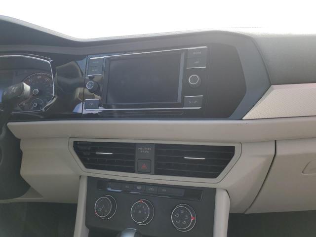 Photo 9 from auction – 2019 VOLKSWAGEN JETTA S with VIN 3VWCB7BU0KM175099