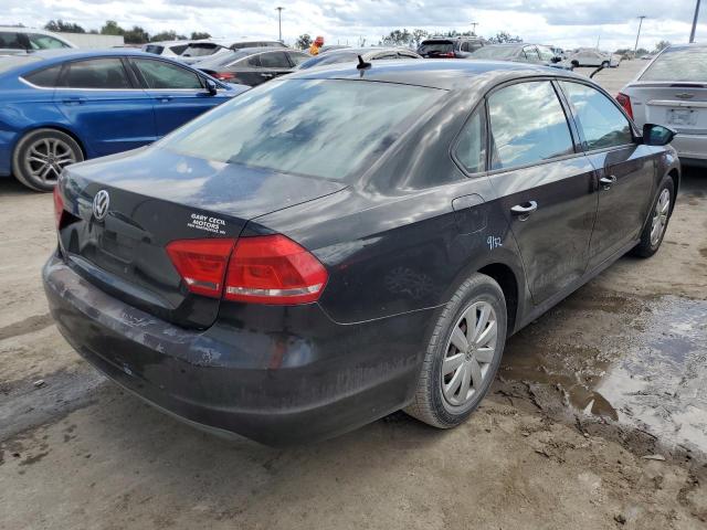 Photo 4 from auction – 2012 VOLKSWAGEN PASSAT S with VIN 1VWAP7A38CC068905