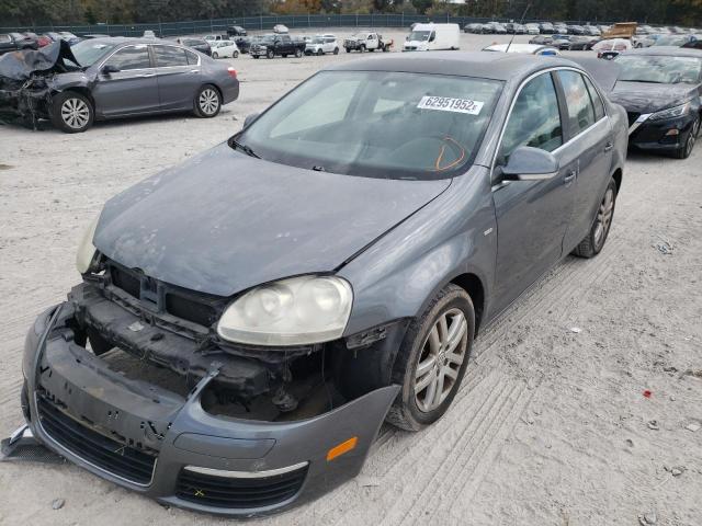 Photo 2 from auction – 2007 VOLKSWAGEN JETTA WOLF with VIN 3VWEG71K67M075848