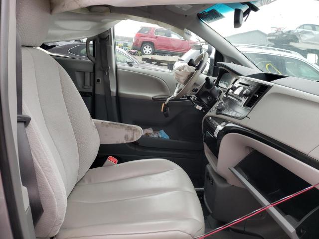 Photo 5 from auction – 2014 TOYOTA SIENNA LE with VIN 5TDKK3DCXES507310