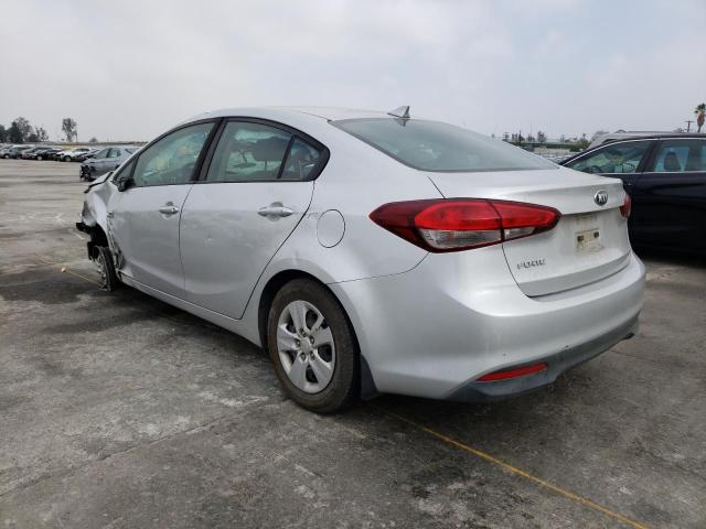 Photo 3 from auction – 2017 KIA FORTE LX with VIN 3KPFK4A72HE073011