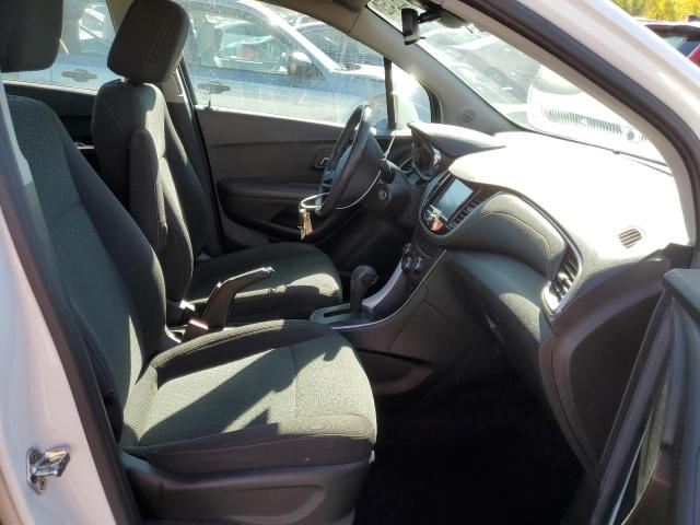 Photo 5 from auction – 2017 CHEVROLET TRAX LS with VIN KL7CJNSB5HB047222