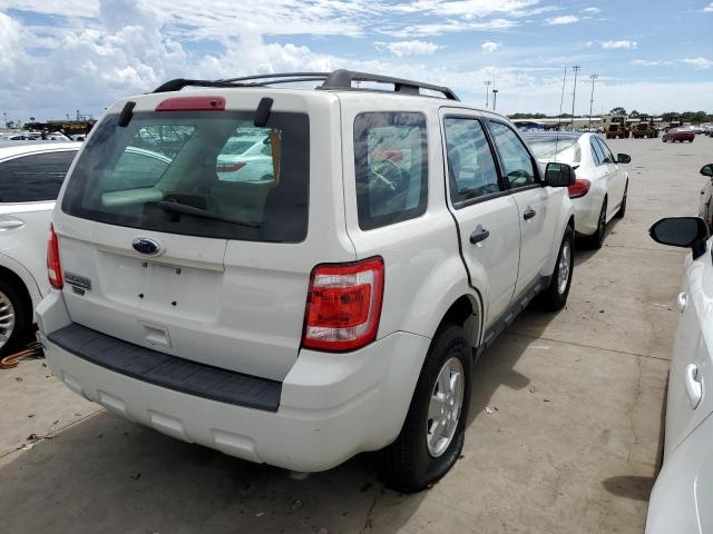 Photo 4 from auction – 2011 FORD ESCAPE XLS with VIN 1FMCU0C72BKA36768