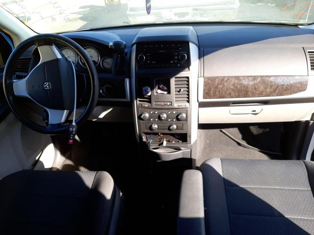 Photo 9 from auction – 2010 DODGE GRAND CARA with VIN 2D4RN5D19AR131446