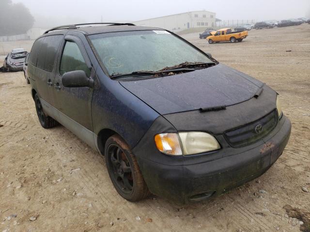 TOYOTA SIENNA LE 2002 with VIN 4T3ZF13C32U507216 - Photo from auction