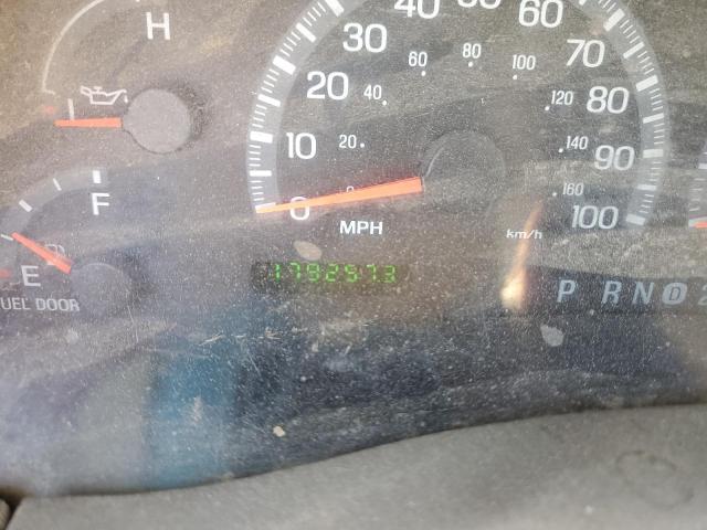 Photo 8 from auction – 2002 FORD F150 with VIN 1FTRX18L82KA55052
