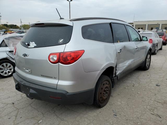 Photo 4 from auction – 2010 CHEVROLET TRAVERSE L with VIN 1GNLRFED3AJ243063