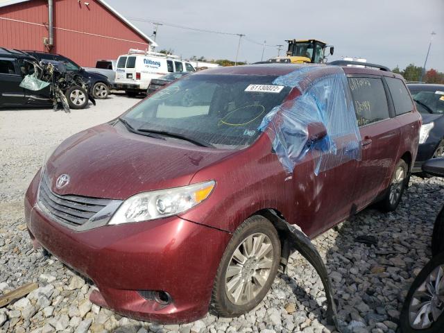 Photo 2 from auction – 2016 TOYOTA SIENNA XLE with VIN 5TDDK3DC1GS141152