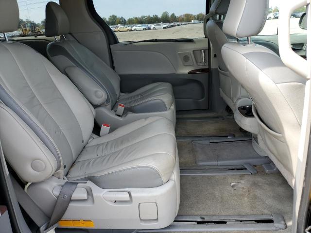 Photo 6 from auction – 2012 TOYOTA SIENNA XLE with VIN 5TDYK3DC0CS228911