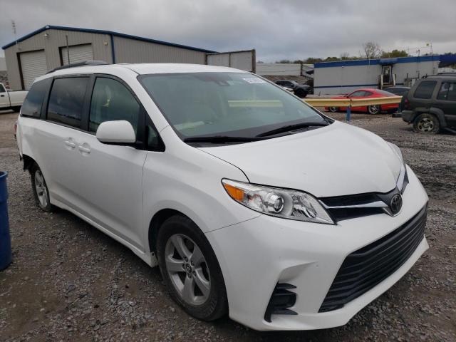 TOYOTA SIENNA LE 2018 with VIN 5TDKZ3DC4JS963499 - Photo from auction