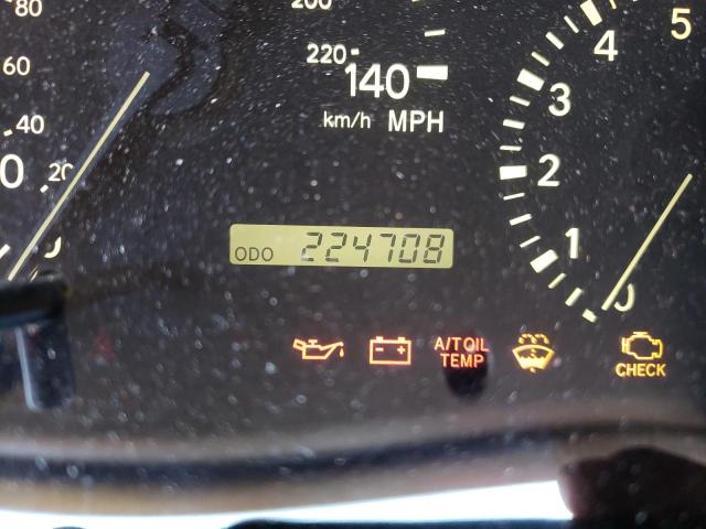 Photo 8 from auction – 2001 LEXUS RX 300 with VIN JTJHF10U910178577