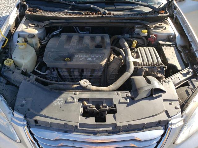 Photo 7 from auction – 2012 CHRYSLER 200 LX with VIN 1C3CCBAB1CN134107