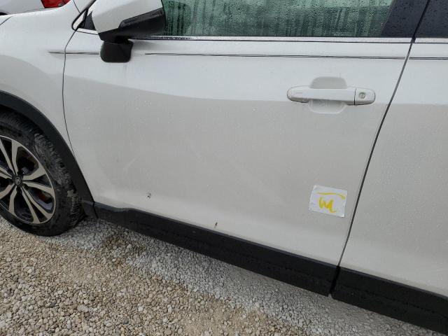 Photo 9 from auction – 2020 SUBARU FORESTER L with VIN JF2SKAUC6LH549643