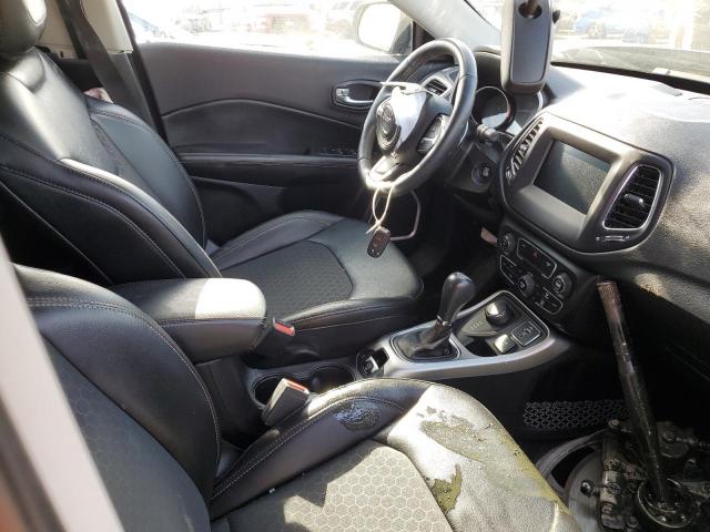 Photo 5 from auction – 2019 JEEP COMPASS LA with VIN 3C4NJDBB6KT684132