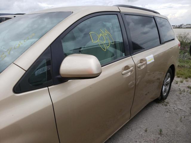 Photo 9 from auction – 2012 TOYOTA SIENNA LE with VIN 5TDKK3DC3CS220811