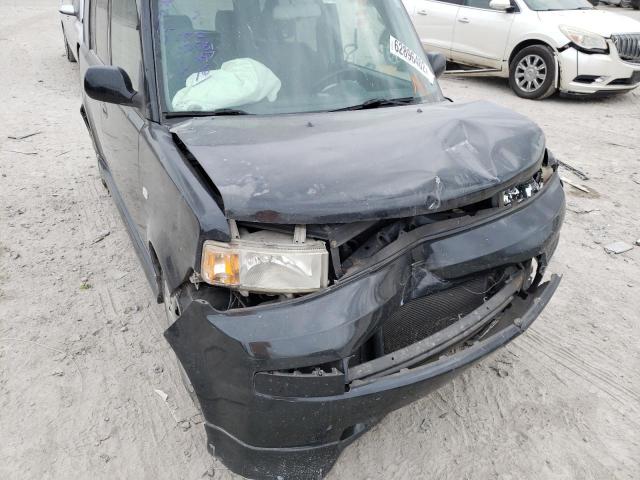 Photo 9 from auction – 2005 SCION XB with VIN JTLKT324354010897