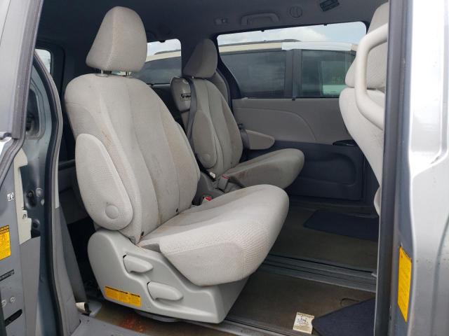 Photo 6 from auction – 2014 TOYOTA SIENNA LE with VIN 5TDKK3DCXES425884