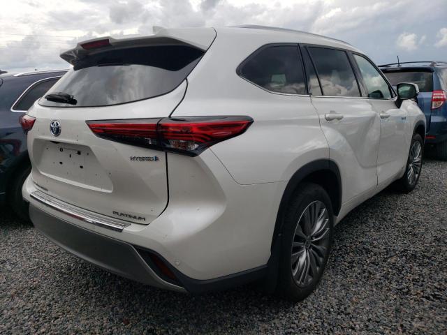 Photo 4 from auction – 2020 TOYOTA HIGHLANDER with VIN 5TDEBRCH9LS007617