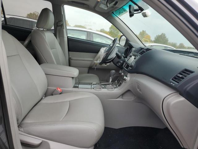 Фото 5 с аукциона – 2013 TOYOTA HIGHLANDER с VIN 5TDBK3EH2DS243637