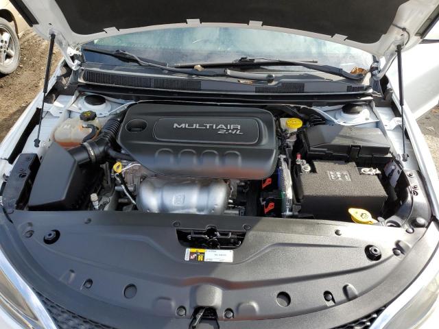 Photo 7 from auction – 2017 CHRYSLER 200 LIMITE with VIN 1C3CCCAB7HN507339