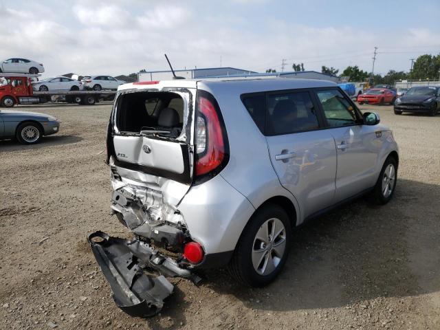 Photo 4 from auction – 2016 KIA SOUL with VIN KNDJN2A2XG7858269