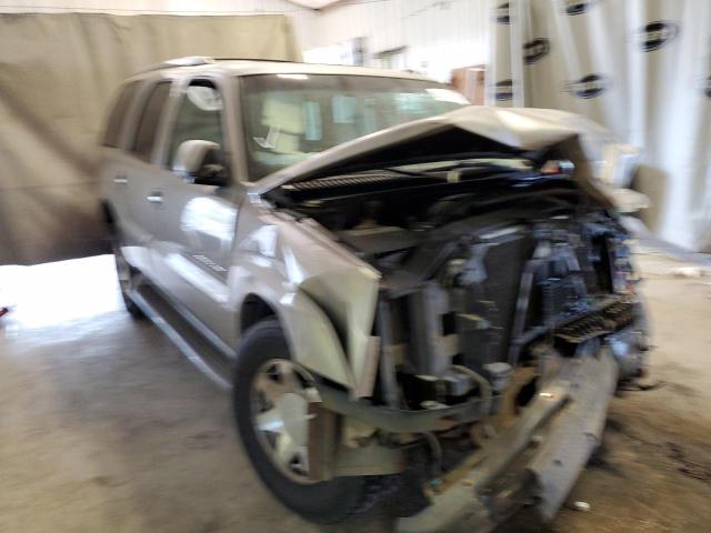CADILLAC ESCALADE L 2002 with VIN 1GYEK63N32R279012 - Photo from auction