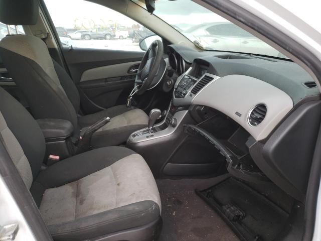 Photo 5 from auction – 2012 CHEVROLET CRUZE LS with VIN 1G1PC5SH0C7238490