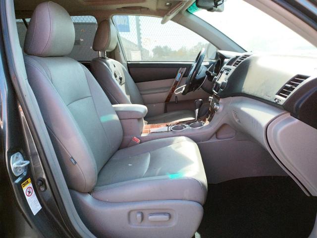 Photo 5 from auction – 2013 TOYOTA HIGHLANDER with VIN 5TDYK3EH1DS105534