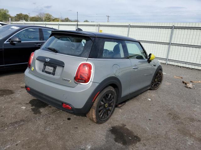 Photo 4 from auction – 2022 MINI COOPER SE with VIN WMW13DJ02N2R94516