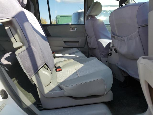Photo 6 from auction – 2015 HONDA PILOT LX with VIN 5FNYF4H28FB072315