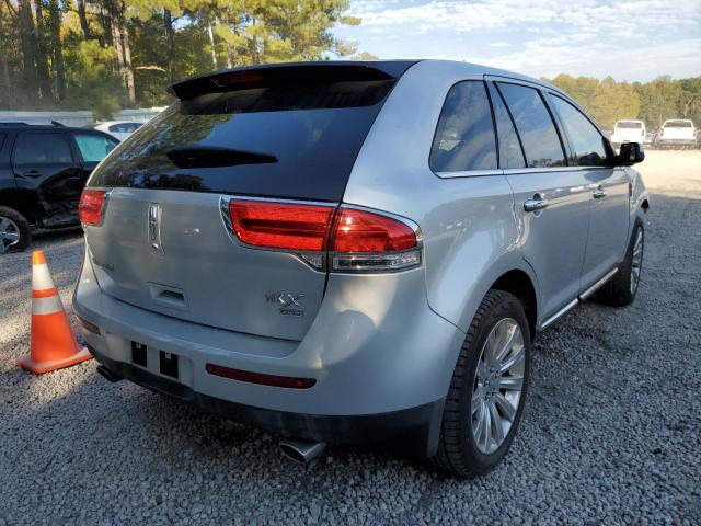 Photo 4 from auction – 2011 LINCOLN MKX with VIN 2LMDJ8JK8BBJ32955