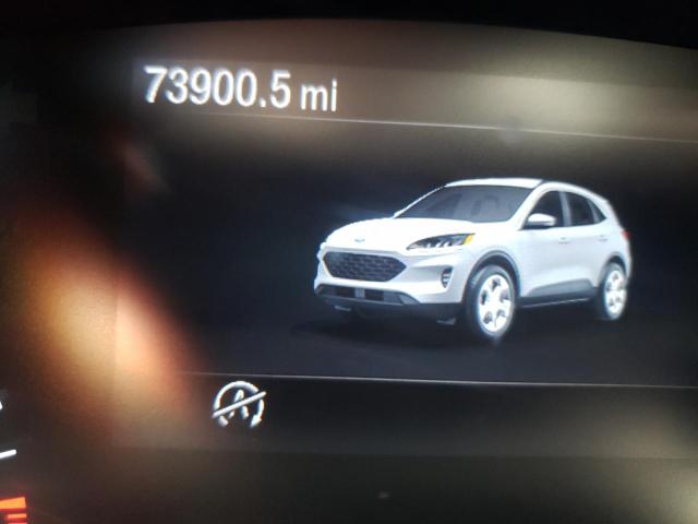 Photo 8 from auction – 2020 FORD ESCAPE SE with VIN 1FMCU9G68LUA55630