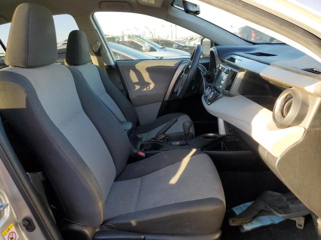 Photo 5 from auction – 2013 TOYOTA RAV4 LE with VIN JTMBFREV3D5014578