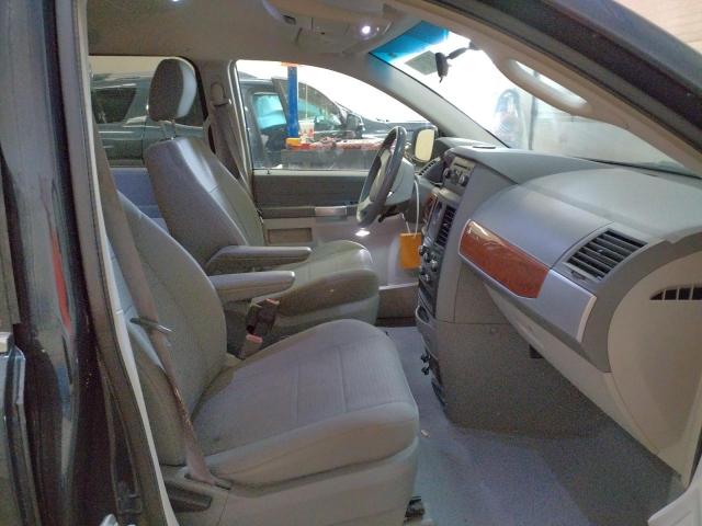 Photo 5 from auction – 2008 CHRYSLER TOWN & COU with VIN 2A8HR54P58R657187