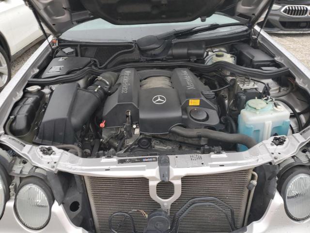 Photo 7 from auction – 2002 MERCEDES-BENZ E 320 with VIN WDBJF65J22B482628