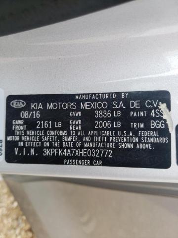 Photo 10 from auction – 2017 KIA FORTE LX with VIN 3KPFK4A7XHE032772