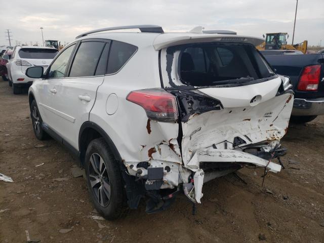 Photo 3 from auction – 2017 TOYOTA RAV4 XLE with VIN JTMRFREV2HD211039