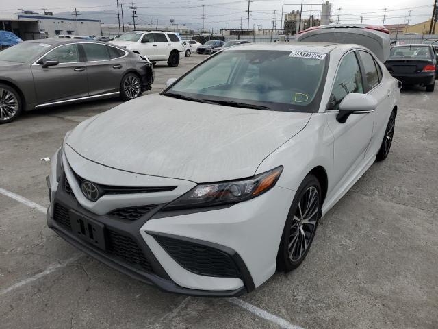 Photo 2 from auction – 2022 TOYOTA CAMRY SE with VIN 4T1T11AK2NU054850