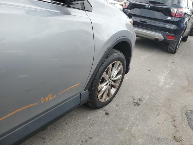 Photo 9 from auction – 2018 TOYOTA RAV4 LIMIT with VIN 2T3YFREV7JW454950