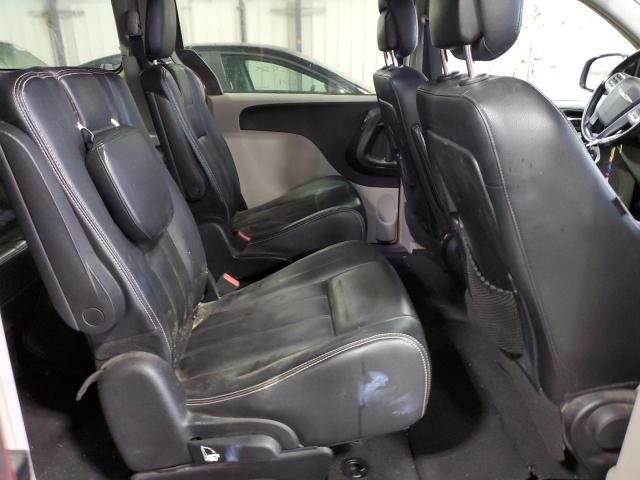Photo 6 from auction – 2014 CHRYSLER TOWN & COU with VIN 2C4RC1BG2ER318763