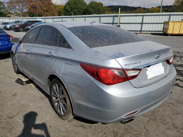 Photo 3 from auction – 2012 HYUNDAI SONATA SE with VIN 5NPEC4AB1CH439560