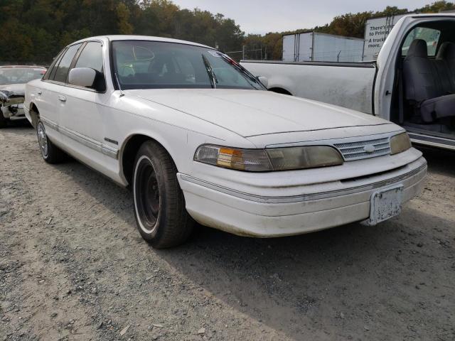 FORD CROWN VICT 1994 with VIN 2FALP74W7RX131804 - Photo from auction